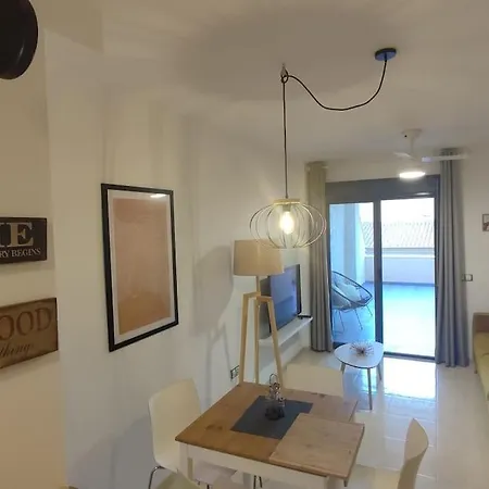 Envia Golf Precioso Con Terraza, Piscina,luminoso Apartman