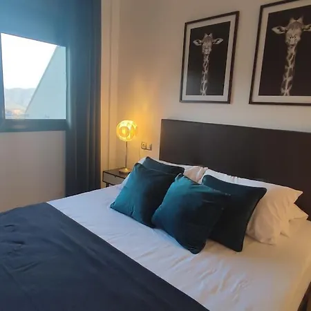 Envia Golf Precioso Con Terraza, Piscina,luminoso Apartman